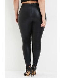 PLUS SIZE FAUX LEATHER LEGGINGS